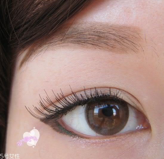 雙眼皮貼哪個牌子好？雙眼皮貼這樣貼最好看