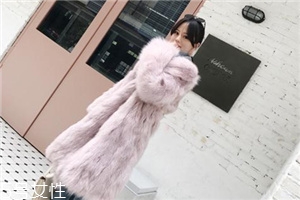 皮草可以用雪洗嗎？聽(tīng)聽(tīng)專(zhuān)家怎么說(shuō)