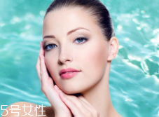 美白精華可以常年使用嗎？春秋用最好
