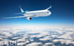 化妝箱可以帶上飛機(jī)嗎？看你裝什么產(chǎn)品