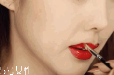 唇刷如何保養(yǎng)？溫柔對(duì)待更持久