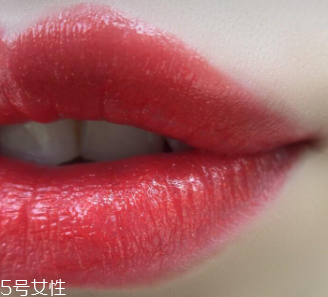 Mac口紅哪個(gè)顏色最火？6款最愛唇色試色