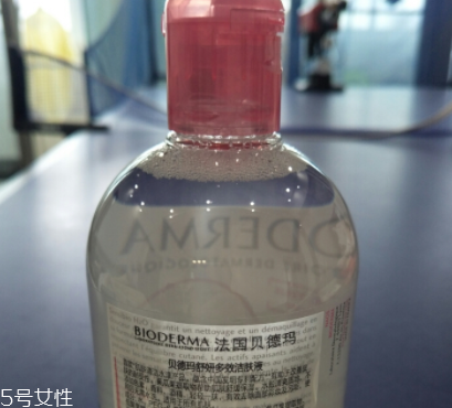 卸妝油哪個(gè)牌子好用？網(wǎng)紅卸妝油盤點(diǎn)