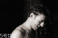 洗澡皮膚搓破了怎么辦？保持干燥別感染