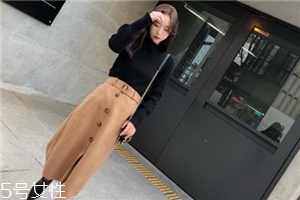 毛衣會(huì)縮水還是變大？和毛衣材質(zhì)有關(guān)