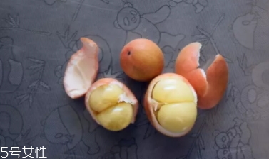 木奶果好吃嗎？木奶果密密麻麻好吃到爆