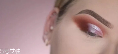 huda beauty沙漠盤怎么畫？油管大神一步步示范