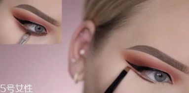 huda beauty沙漠盤怎么畫？油管大神一步步示范