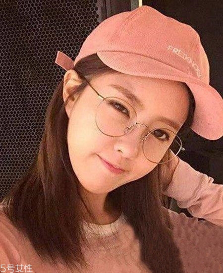 齊肩發(fā)怎么燙好看？女生發(fā)型設(shè)計(jì)與臉形搭配