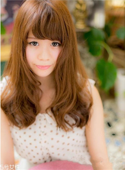 鵝蛋臉扎什么馬尾好看？肉肉臉適合這些發(fā)型