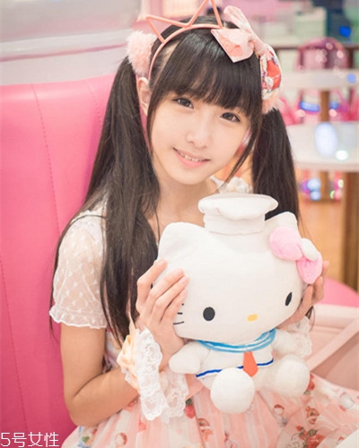 鵝蛋臉扎什么馬尾好看？肉肉臉適合這些發(fā)型