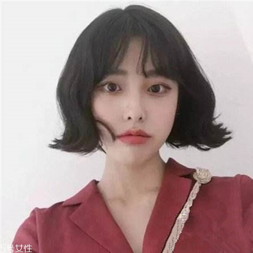 齊肩發(fā)怎么燙好看？女生發(fā)型設(shè)計(jì)與臉形搭配