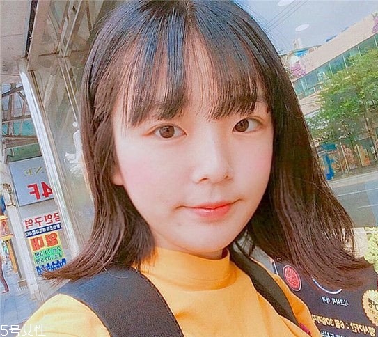 外翹短發(fā)適合什么臉型？再燙內(nèi)扣你就out了