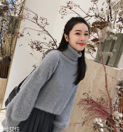 毛衣和衛(wèi)衣哪個顯瘦？教你穿成紙片人