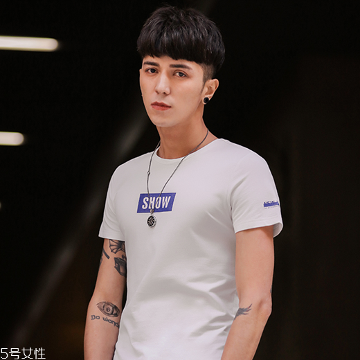 2018男生流行什么發(fā)型款式？2018男生染發(fā)顏色推薦