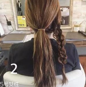 女生冬天長發(fā)怎么編好看？長發(fā)妹紙才懂得的痛