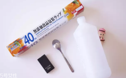 彩妝盤都有什么？小巧輕便型彩妝盤適合日常