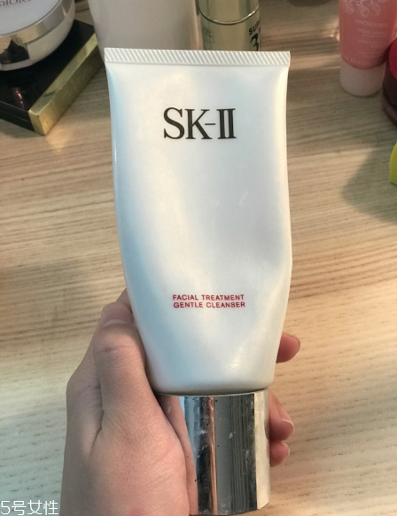 sk2氨基酸泡沫潔面乳霜好用嗎？最愛(ài)洗面奶