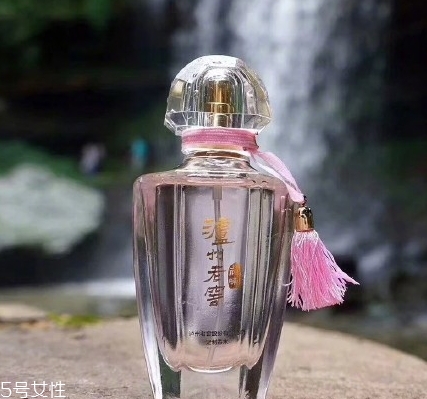瀘州老窖香水什么味道？香調(diào)類似紀梵希