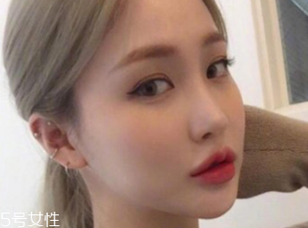 染發(fā)選什么顏色？黃皮適合亞麻和深棕