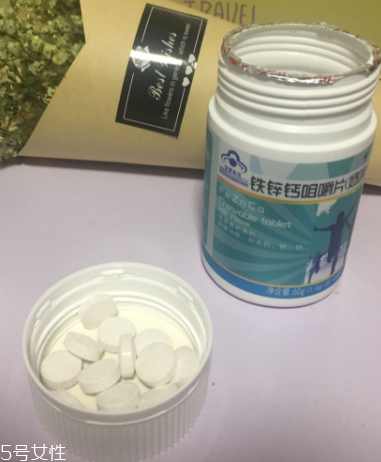 修正鈣鐵鋅多少錢一盒？40一盒價(jià)格美麗