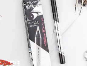內雙怎么畫眼影？使用啞光OR微珠光眼影