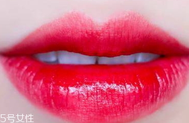 雅詩(shī)蘭黛口紅哪個(gè)色號(hào)最火？哪些最適合黃皮？
