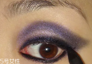 紫色眼影怎么畫(huà)好看？淡紫色超有女人味