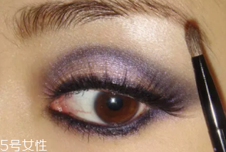 紫色眼影怎么畫(huà)好看？淡紫色超有女人味