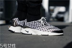 運(yùn)動鞋鞋面發(fā)黃怎么辦？清洗方法要注意