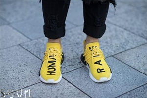 運動鞋鞋底變硬怎么辦？放太久或者已老化