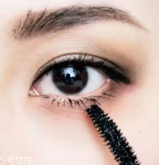 過年涂什么口紅？這些唇色讓親屬夸你好看