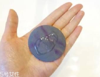 新買的氣墊粉撲要洗嗎？用久了一定要清洗