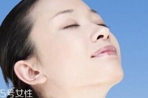 初春肌膚美白怎么做？隔離與淡斑兩手抓