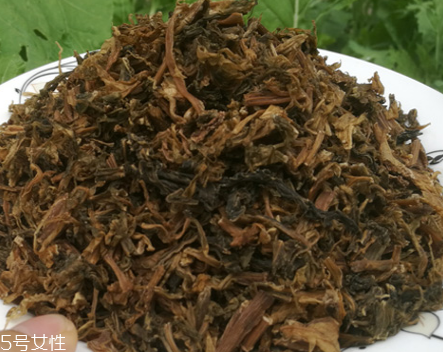 梅干菜怎么挑？聞味道看顏色