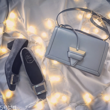 loewe是奢侈品嗎？西班牙百年奢華品牌