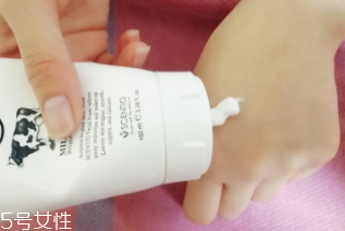 泰國BB洗面奶好用嗎？泰國Beauty Buffet洗面奶清潔度測評
