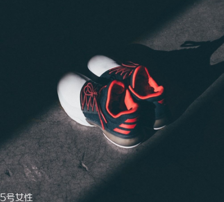 運(yùn)動鞋225是多少碼？再也不用擔(dān)心選錯尺碼