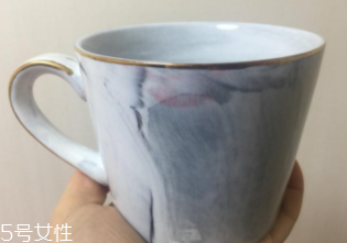 TF16口紅是什么顏色？番茄紅百搭秋冬色