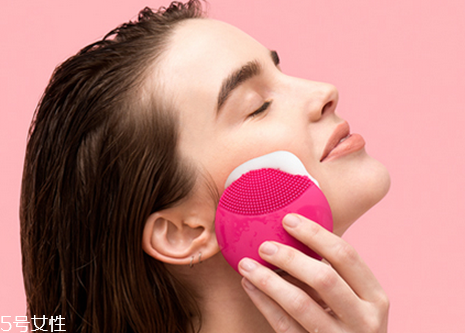 luna洗臉儀分幾種？foreo luna使用說明