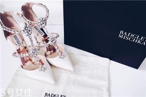 badgley mischka鞋子怎么樣？結(jié)婚選它就對(duì)了