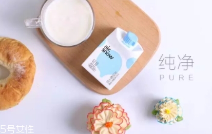 airsnow輕愛酸奶好喝嗎？新希望多種口味任你選擇