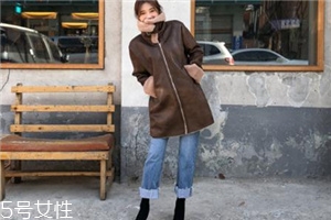 羊羔絨外套配什么褲子？讓你開春美個(gè)夠