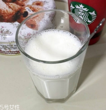 藍(lán)胖子奶粉怎么開(kāi)？根據(jù)需求選擇開(kāi)口