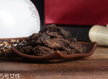 老茶頭減肥嗎？普洱茶能刮油