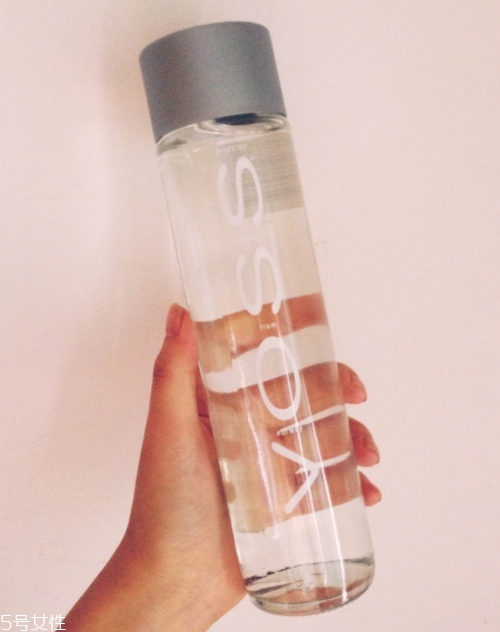 voss芙絲礦泉水好喝嗎？來(lái)自挪威的土豪礦泉水