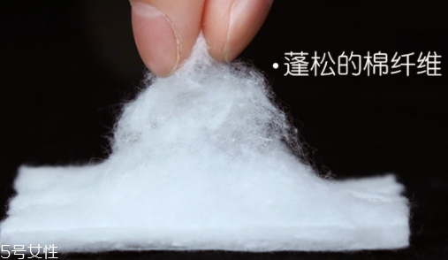 乳液要用化妝棉擦嗎？涂乳液用化妝棉效果好