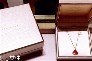 寶格麗項鏈可以刻字嗎？再塑奢華經(jīng)典