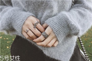 克羅心戒指正品多少錢(qián)？相守一生的指尖承諾