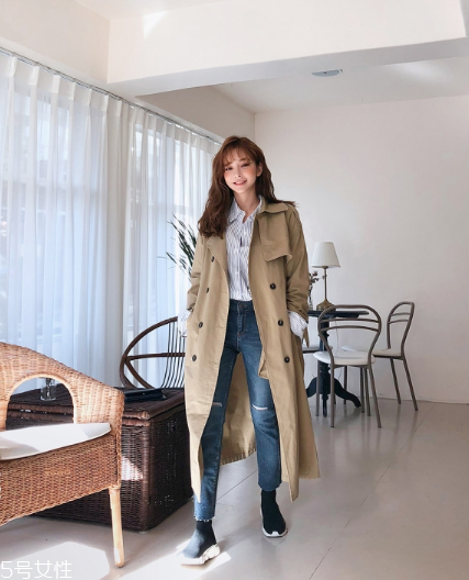 風(fēng)衣搭配什么鞋子？早春美出新高度